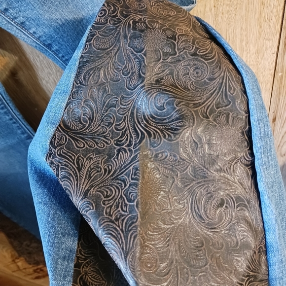 Upcycled Refashioned Old Navy Original Boot Cut To Flare Jeans - Picture 4 of 10